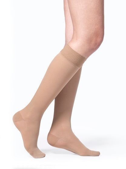 Women's Essential Opaque Calf Grip-Top